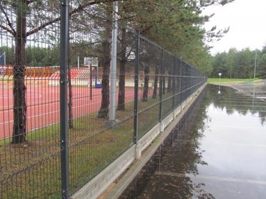 Stadiums, sports grounds, tennis courts fencing