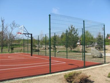 Stadiums, sports grounds, tennis courts fencing