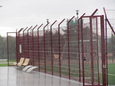Stadionų, sporto aikštelių, teniso kortų aptvėrimai