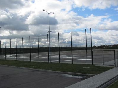 Stadionų, sporto aikštelių, teniso kortų aptvėrimai
