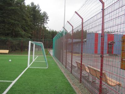 Stadionų, sporto aikštelių, teniso kortų aptvėrimai