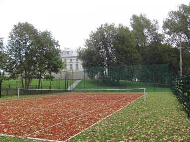 Stadiums, sports grounds, tennis courts fencing