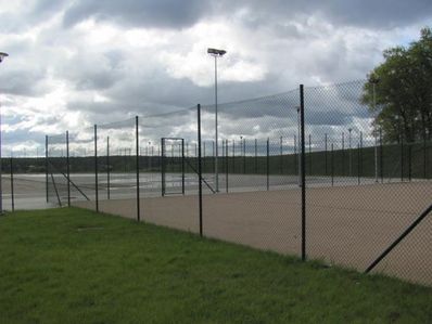 Stadionų, sporto aikštelių, teniso kortų aptvėrimai